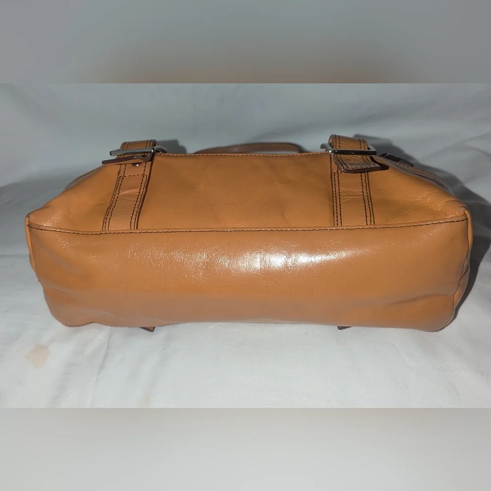 Kenneth Cole Vintage Y2K Brown Leather Shoulder Bag